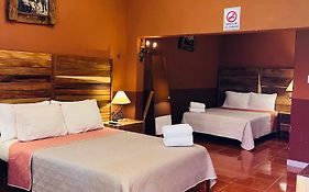 Hosteria Casa Marquez